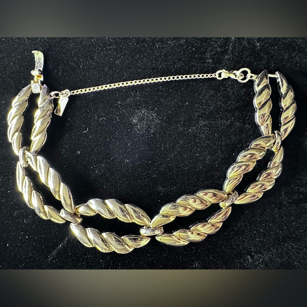 Vintage Estate Signed MONET Goldtone Twisted Rope Link Bracelet Mid Century